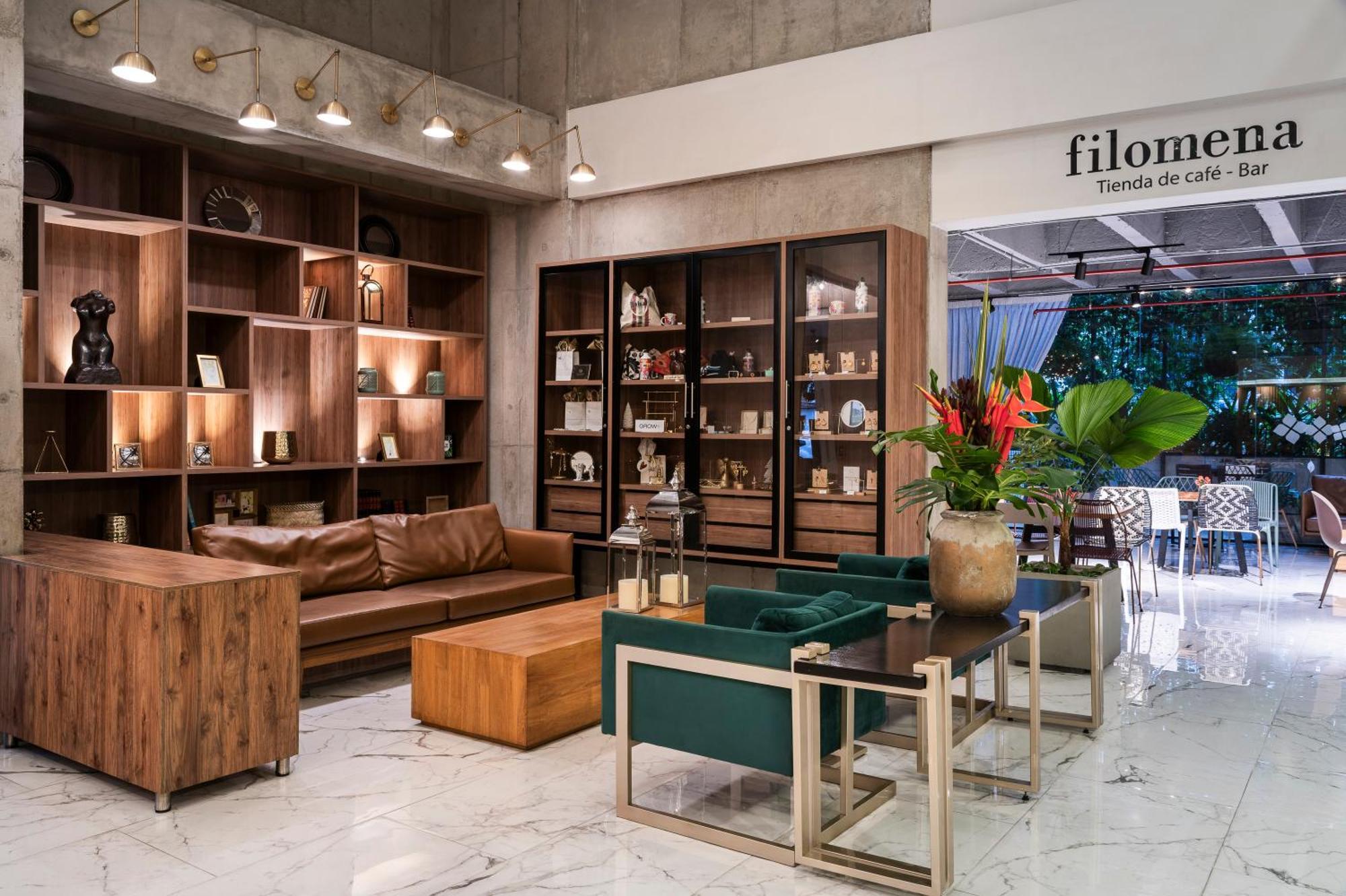 Hilton Garden Inn Cali Ciudad Jardin Exterior photo